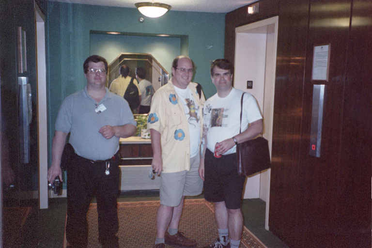 [AC2002_015.jpg thumbnail]