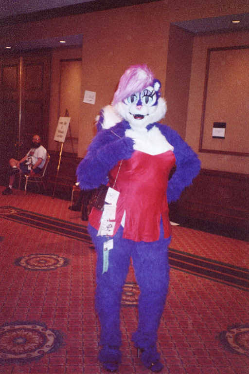 [AC2002_028.jpg thumbnail]