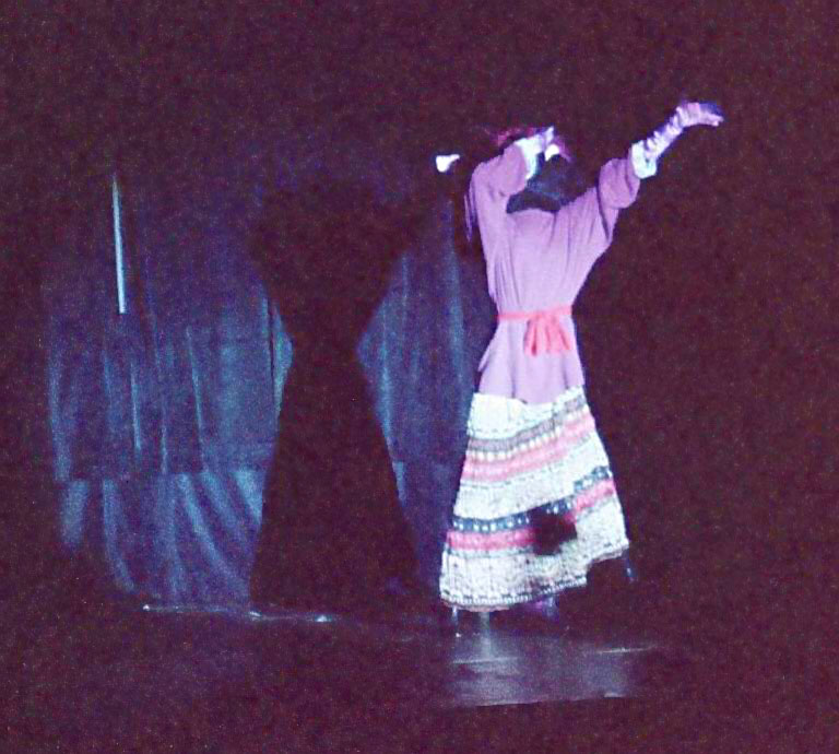 [AC2002_041.jpg thumbnail]