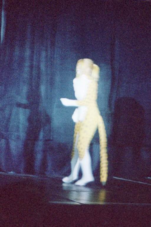 [AC2002_052.jpg thumbnail]