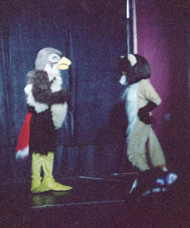 [AC2002_054.jpg thumbnail]