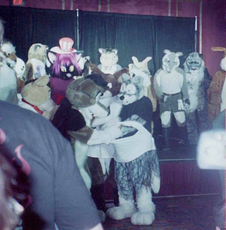 [AC2002_060.jpg thumbnail]