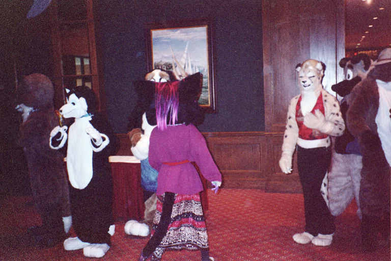 [AC2002_074.jpg thumbnail]