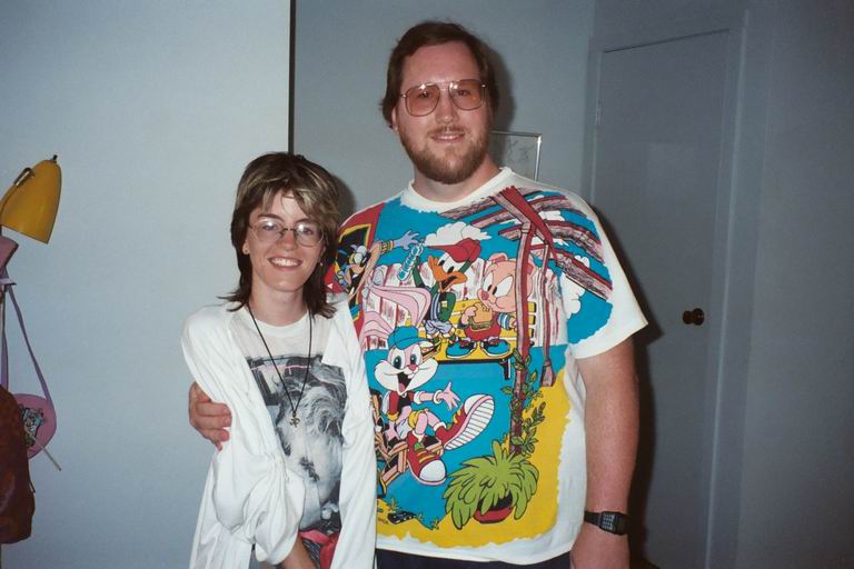 [AC2002_094.jpg thumbnail]