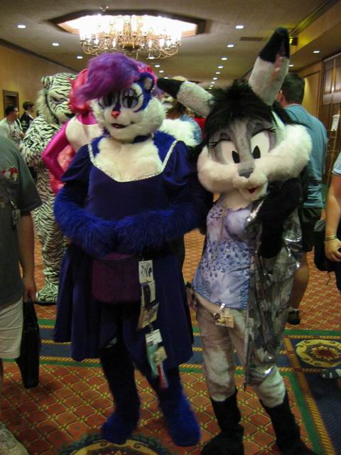 [ac2003_200.jpg thumbnail]