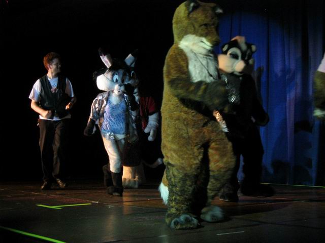 [ac2003_137.jpg thumbnail]