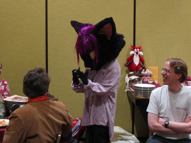 [AC2004_005.jpg thumbnail]