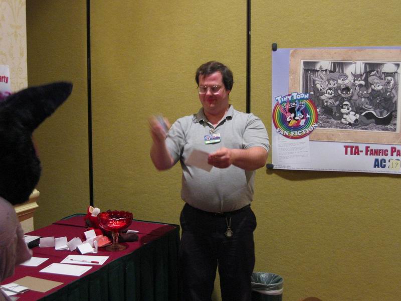 [AC2004_013.jpg thumbnail]