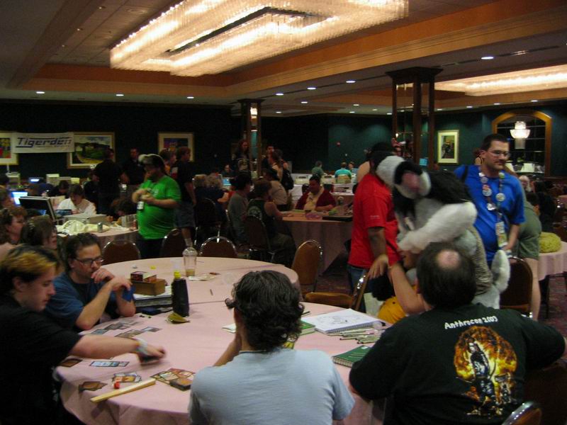 [AC2004_022.jpg thumbnail]