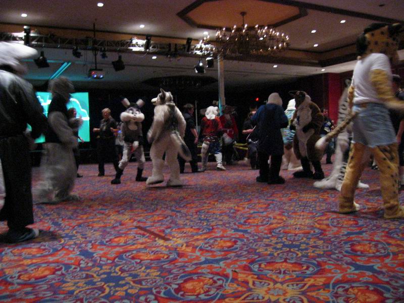 [AC2004_028.jpg thumbnail]