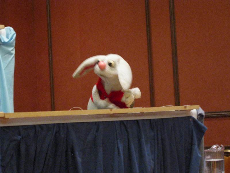 [AC2004_032.jpg thumbnail]