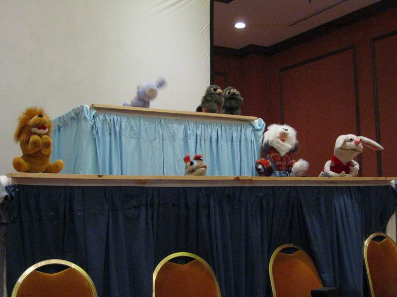 [AC2004_037.jpg thumbnail]