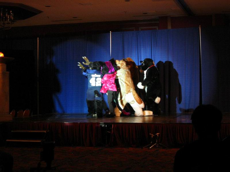 [AC2004_090.jpg thumbnail]