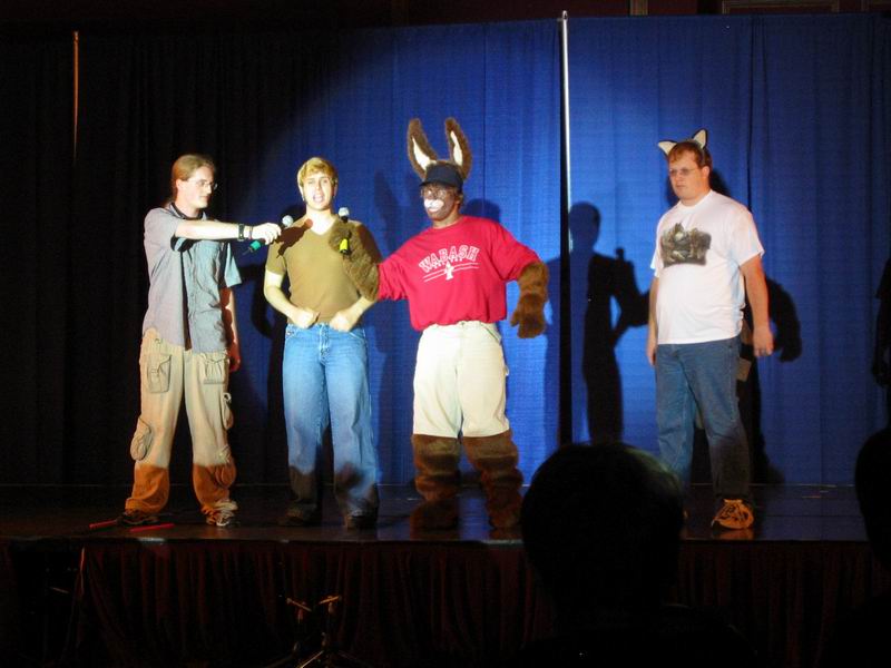 [AC2004_101.jpg thumbnail]