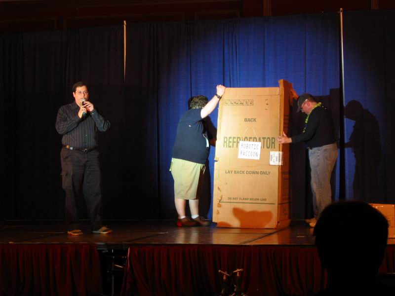 [AC2004_104.jpg thumbnail]