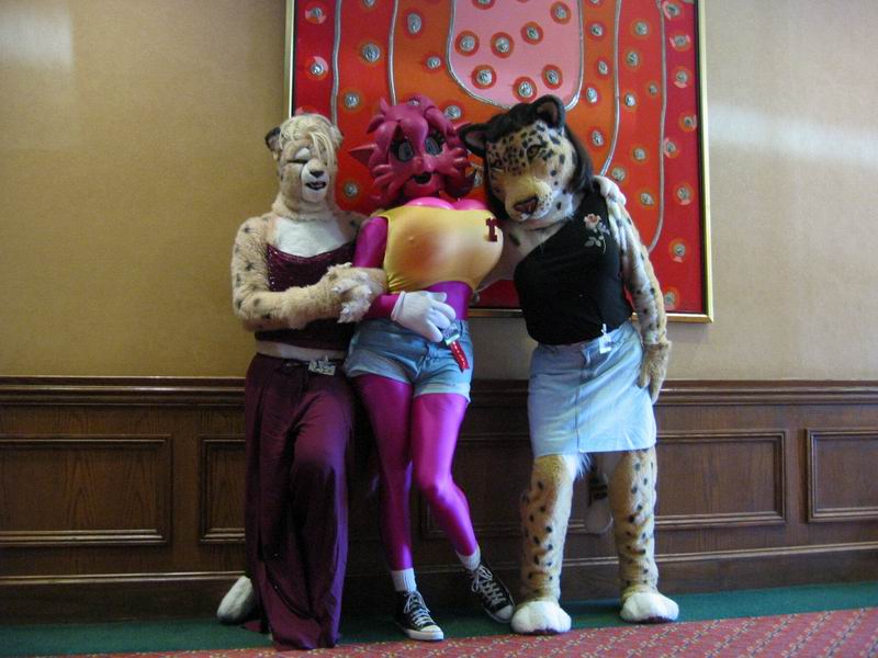 [AC2004_163.jpg thumbnail]