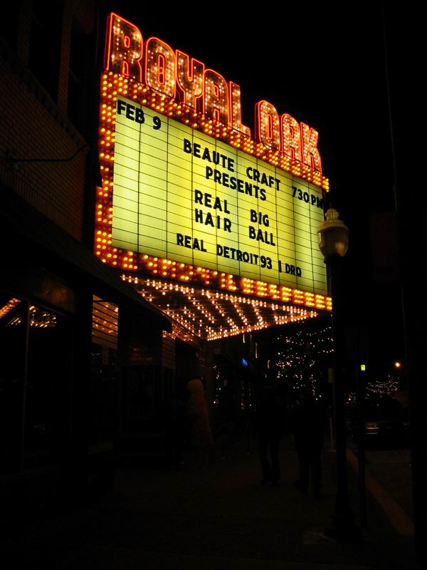 [104-0420_IMG.JPG thumbnail]