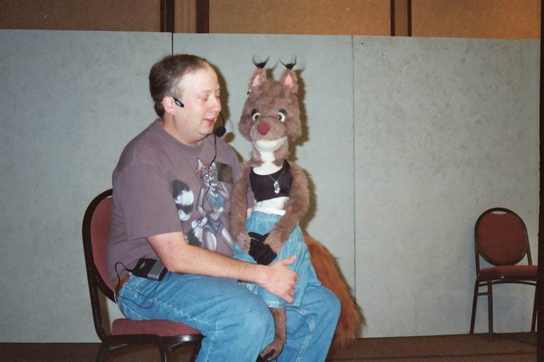[MFF2002_25.jpg thumbnail]