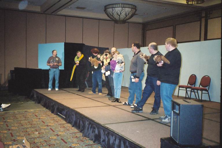[MFF2002_35.jpg thumbnail]