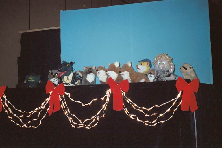 [MFF2002_43.jpg thumbnail]