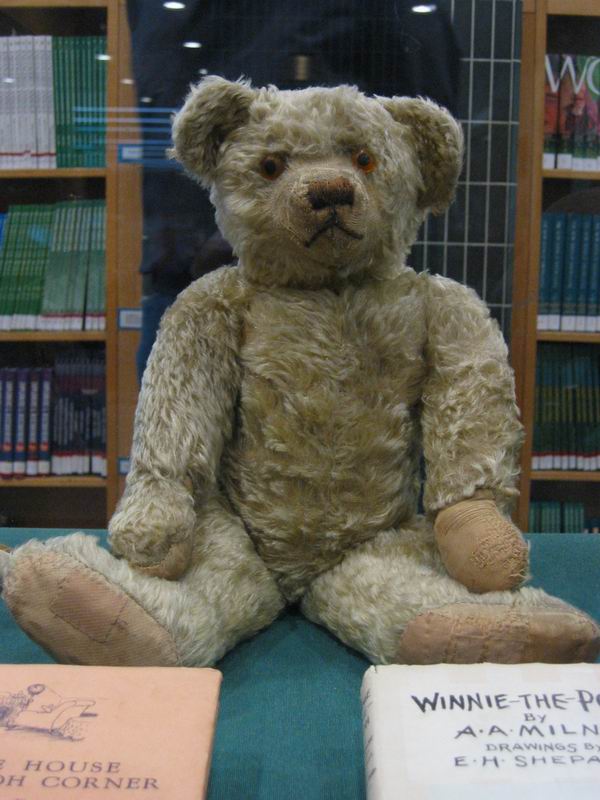 [NY2004_004.jpg thumbnail]