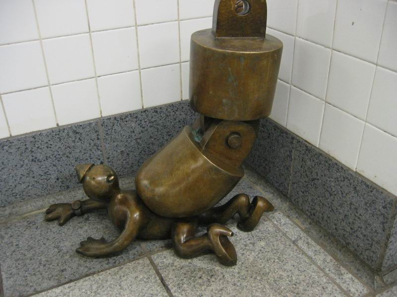 [NY2004_008.jpg thumbnail]