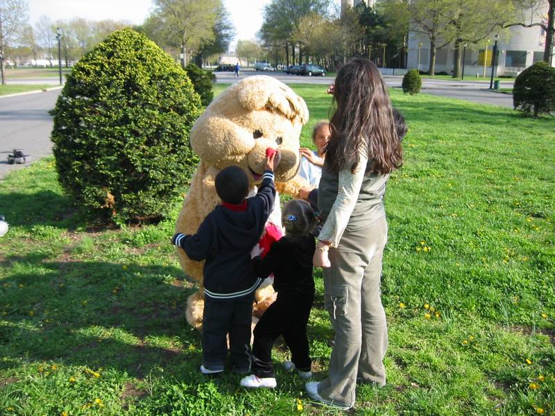 [NY2004_053.jpg thumbnail]