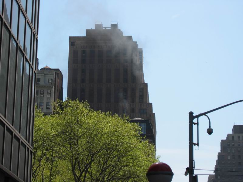 [NY2004_093.jpg thumbnail]