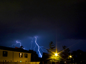 [Storm01_03x1.jpg thumbnail]