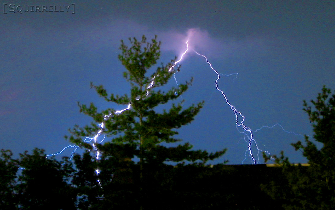 [Storm01_16.jpg thumbnail]